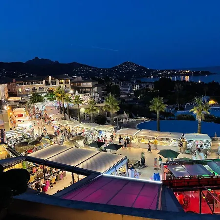 Daire Village Cap Esterel Duplex Vue Centre